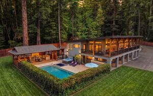 Private California Estate Along the Eel River - Redway, California