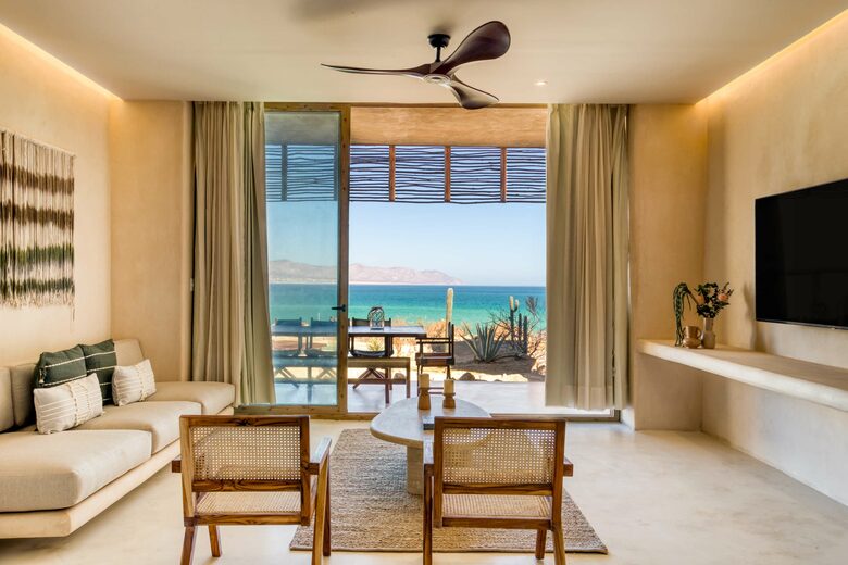 Sea of Cortez Beachfront Villa - La Paz, Mexico