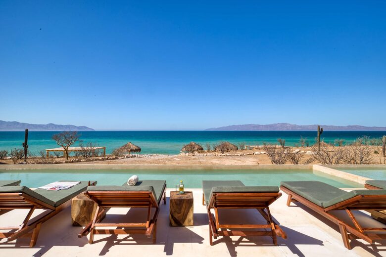 Sea of Cortez Beachfront Villa - La Paz, Mexico