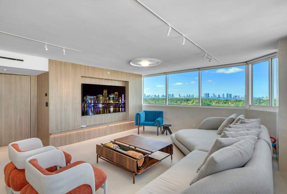 Designer Miami Beach Apartment with Skyline Views - Miami Beach, Florida