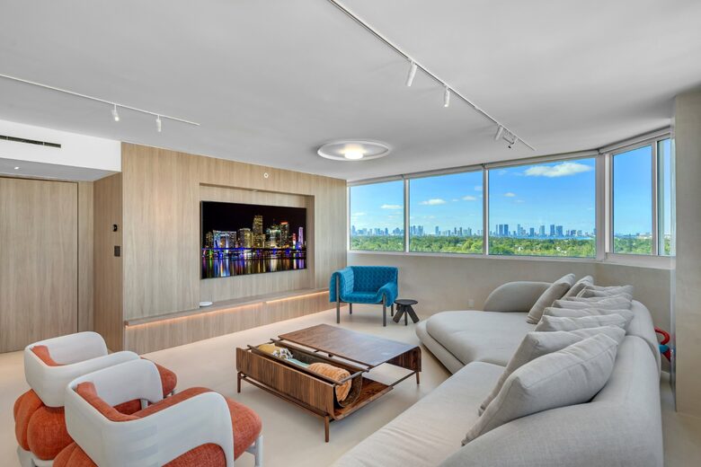 Designer Miami Beach Apartment with Skyline Views - Miami Beach, Florida