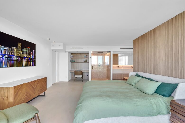 Designer Miami Beach Apartment with Skyline Views - Miami Beach, Florida