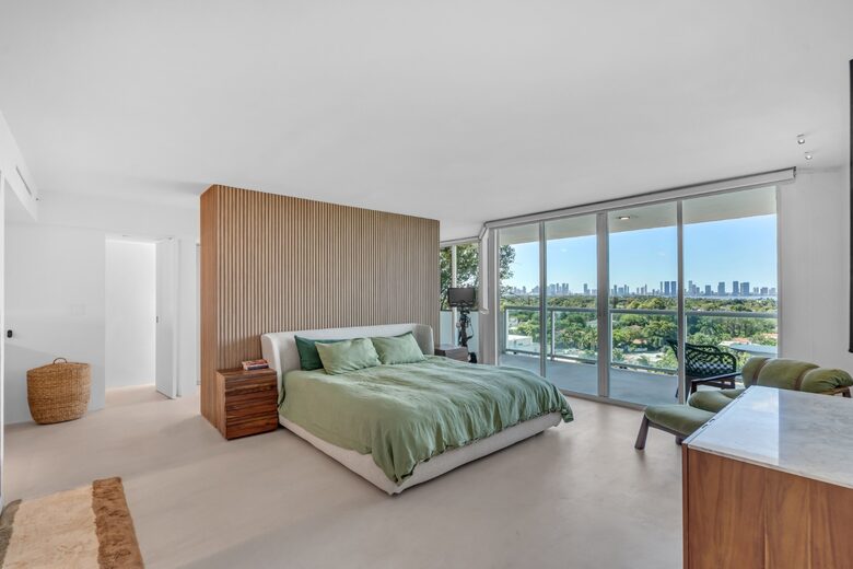 Designer Miami Beach Apartment with Skyline Views - Miami Beach, Florida