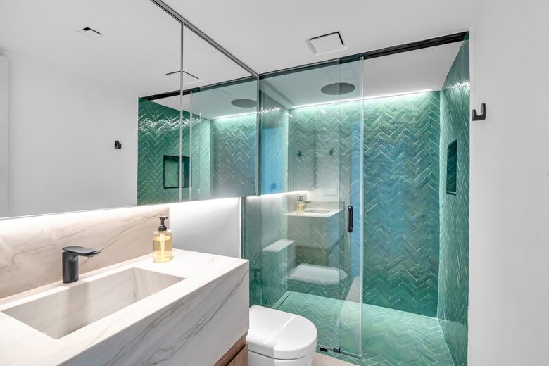 Designer Miami Beach Apartment with Skyline Views - Miami Beach, Florida
