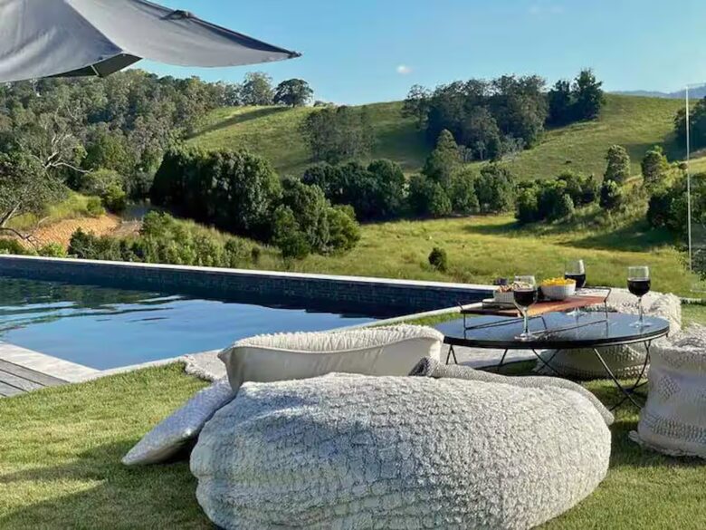 Luxury Off-Grid Hinterland Retreat - Fernvale, Australia