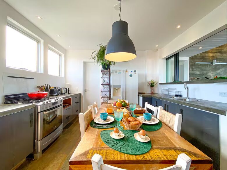 Leblon Elegance with Panoramic Rio Views - Leblon, Rio de Janeiro, Brazil