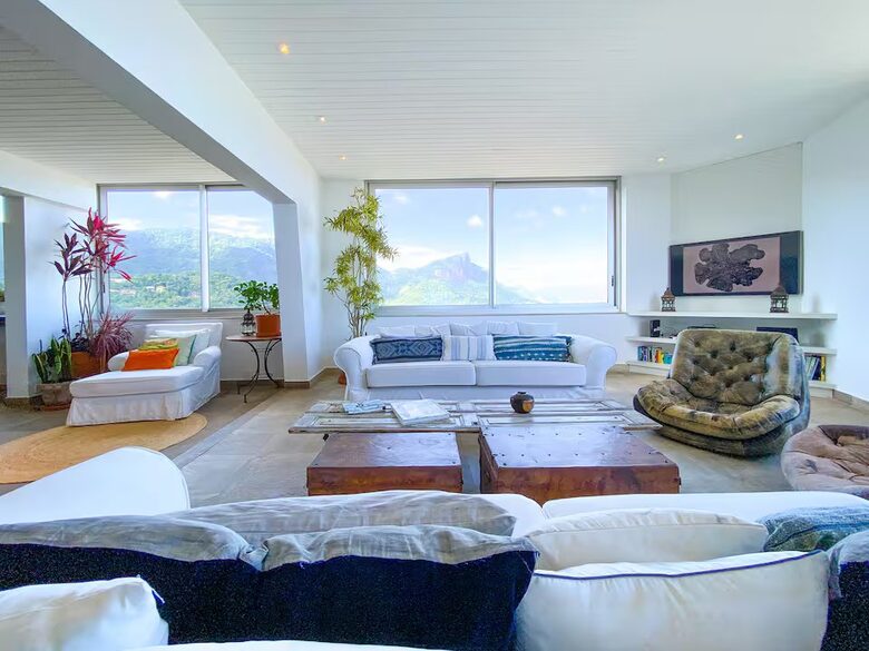 Leblon Elegance with Panoramic Rio Views - Leblon, Rio de Janeiro, Brazil
