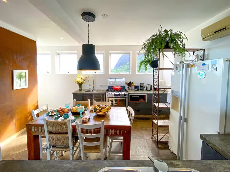 Leblon Elegance with Panoramic Rio Views - Leblon, Rio de Janeiro, Brazil