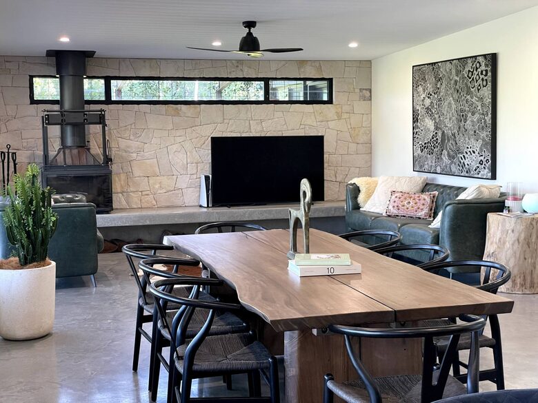 Luxury Off-Grid Hinterland Retreat - Fernvale, Australia