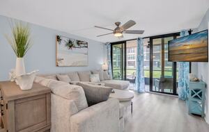 Waterfront Condo with Lanai and Beach Access - Indian Shores, Florida