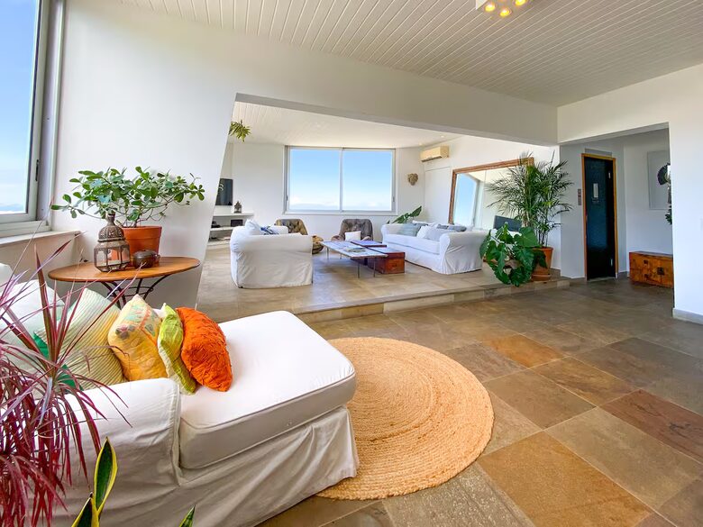 Leblon Elegance with Panoramic Rio Views - Leblon, Rio de Janeiro, Brazil
