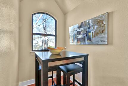 The Wimberley Sunset Villa - Wimberley, Texas