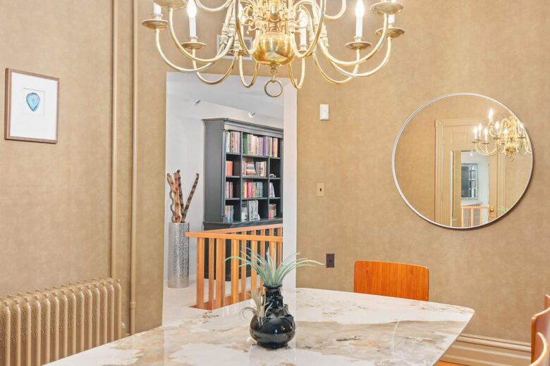 Grand Historic Residence near Downtown Allentown - Allentown, Pennsylvania