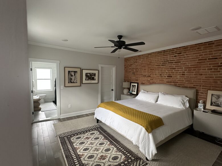 Primary bedroom with king bed and en-suite bath