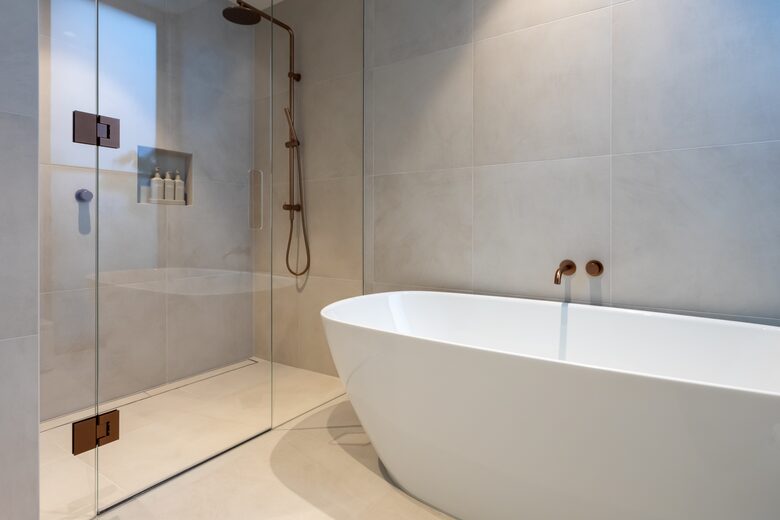 Master Ensuite Bathroom