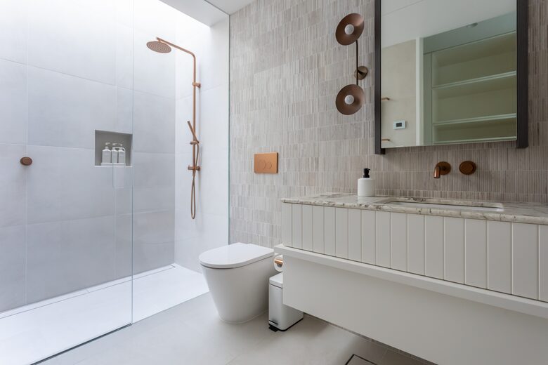 Bathroom Bedroom 2
