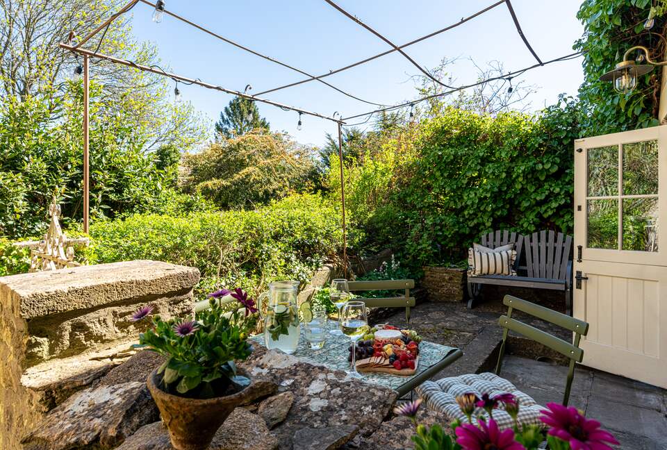 Charming 17th-Century Cottage in Bibury - Bibury, United Kingdom