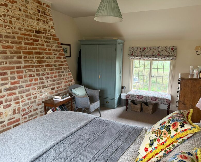 A Refined New Forest Cottage with Orchard and Shepherd’s Hut - Lyndhurst, United Kingdom