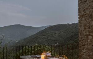 A Timeless Tuscan Escape - Arezzo, Italy