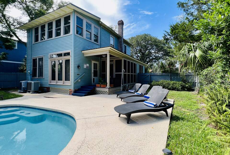 St. Augustine Pool House Near Historic District - St. Augustine, Florida