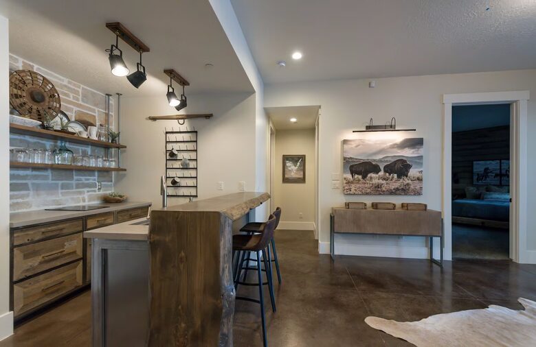 Contemporary Alpine Retreat Near Sundance Resort - Sundance, Utah