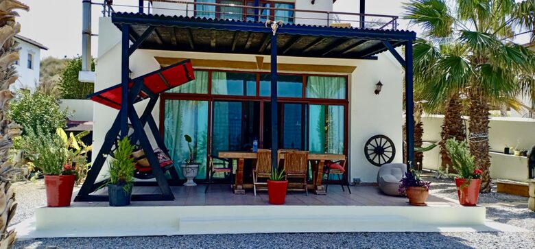 Front porch and dining area