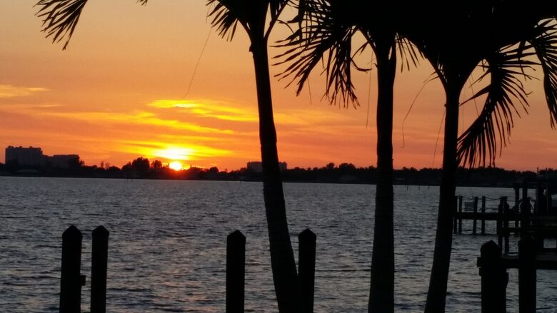Yacht Club Gem - Cape Coral, Florida