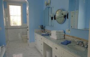 Seaview Avenue Beachfront Estate - Barnstable, Massachusetts