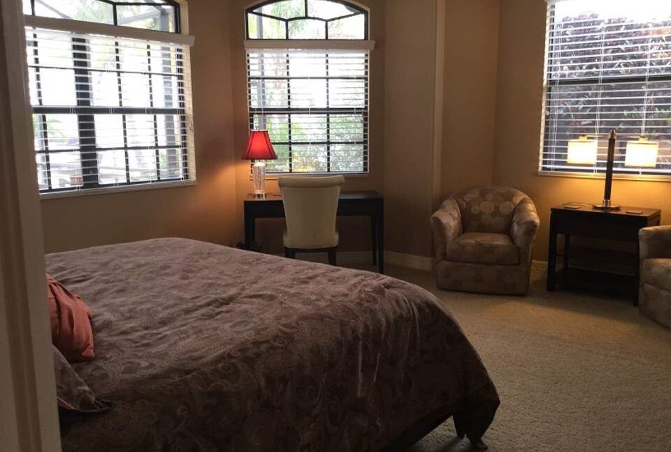 Yacht Club Gem - Cape Coral, Florida