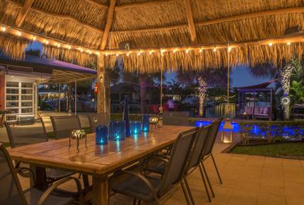 Chez Claude Villa - Pompano Beach, Florida