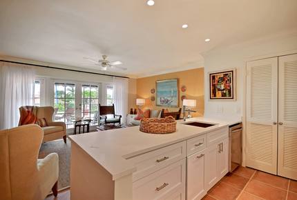 Penthouse on the River in Vero Beach - Vero Beach, Florida