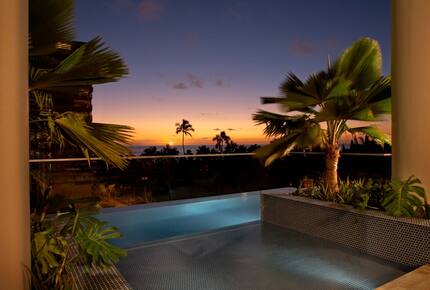 Studio at Trump Waikiki Experience - Honolulu, Hawaii