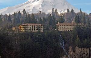 Columbia Cliff Villas - Villa Suite - Hood River, Oregon