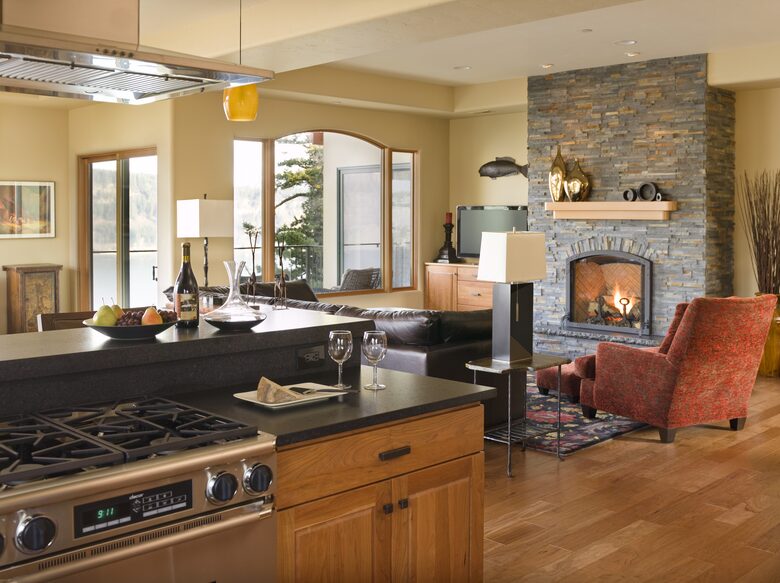 Columbia Cliff Villas - Villa Suite - Hood River, Oregon