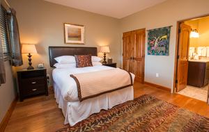 Columbia Cliff Villas - 3 Bedroom Pinnacle Suite - Hood River, Oregon