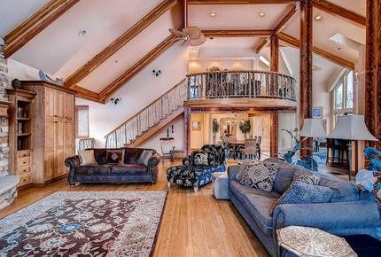 Mountain Villa Paradise - Frisco, Colorado