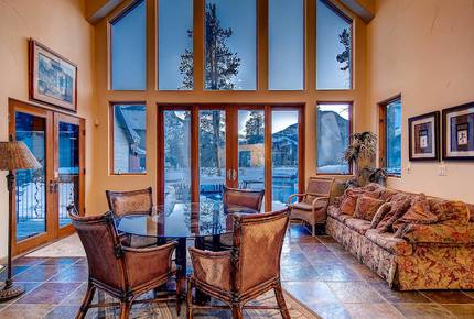 Mountain Villa Paradise - Frisco, Colorado