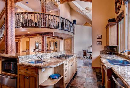 Mountain Villa Paradise - Frisco, Colorado