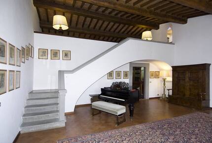 Historic Elegant Villa in a Vineyard near Florence - Impruneta, Italy