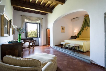 Historic Elegant Villa in a Vineyard near Florence - Impruneta, Italy