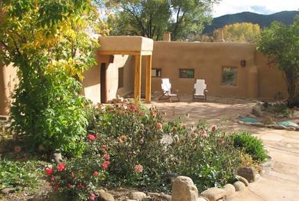 Abode Wonderland near Taos