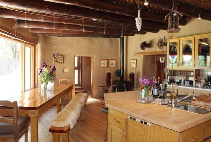 Abode Wonderland near Taos