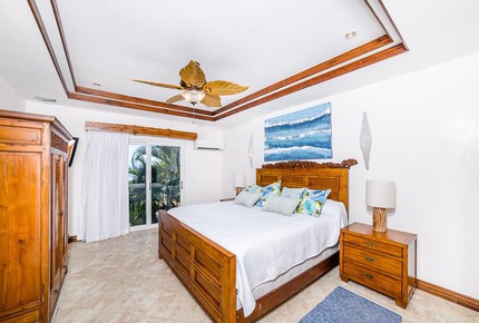Langosta Beach Surf Retreat - Tamarindo, Santa Cruz, Costa Rica