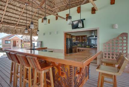 Private Island of Little Harvest Caye - Placencia Belize, Belize