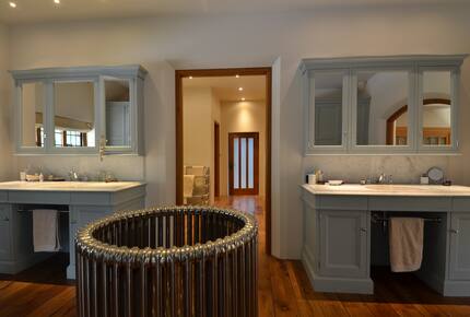 Holystreet Manor - Newton Abbot, United Kingdom