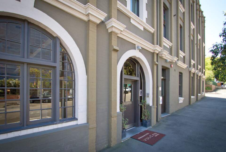 Vulcan Hotel - Sydney City District - Sydney, Australia