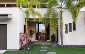 Big Island Hawaiian Paradise - Kailua-Kona, Big Island, Hawaii