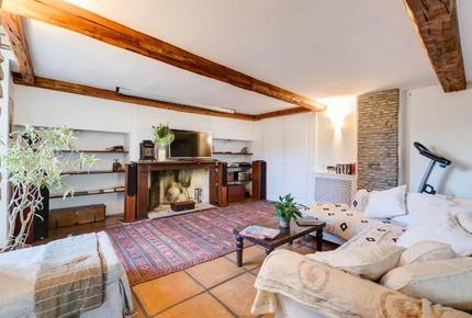 The Historic Nobleman's Loft - Rome, Italy