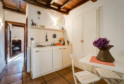 The Historic Nobleman's Loft - Rome, Italy