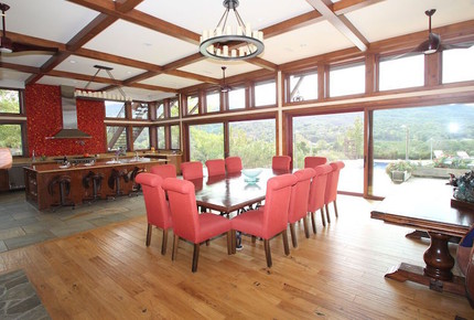 Ultimate luxury and privacy in the Upper Ojai Valley! - Ojai, California
